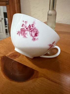 Furstenberg Germany Porcelain Teacup with Gold trim and Pink Roses